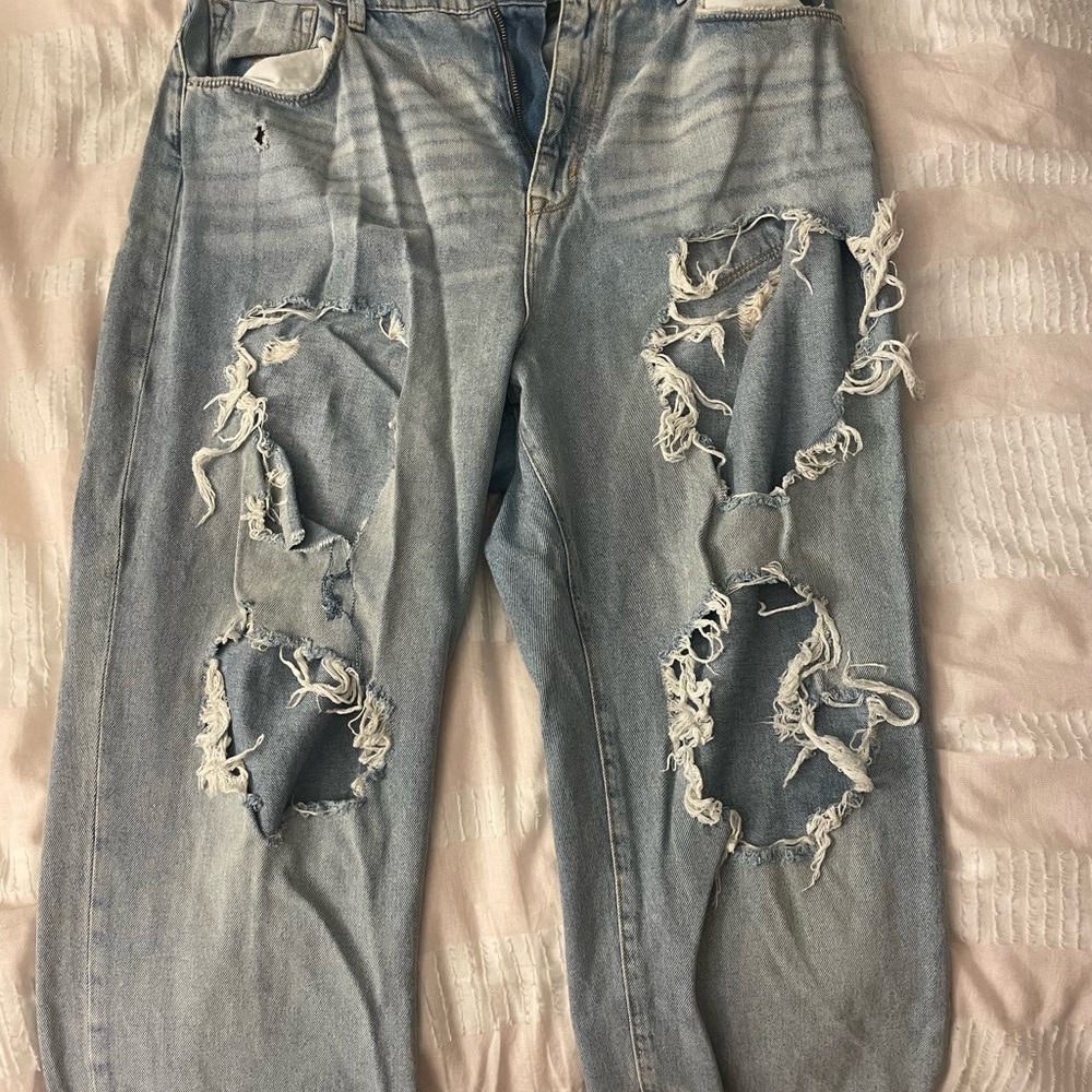 Urban Outfitters BDG Distressed Mom High Rise Jeans